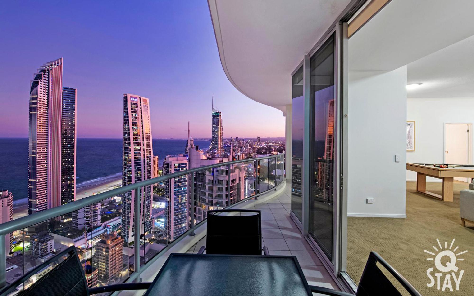 Chevron Renaissance Surfers Paradise Mid Week Madness Deal - Q Stay Голд-Кост Экстерьер фото
