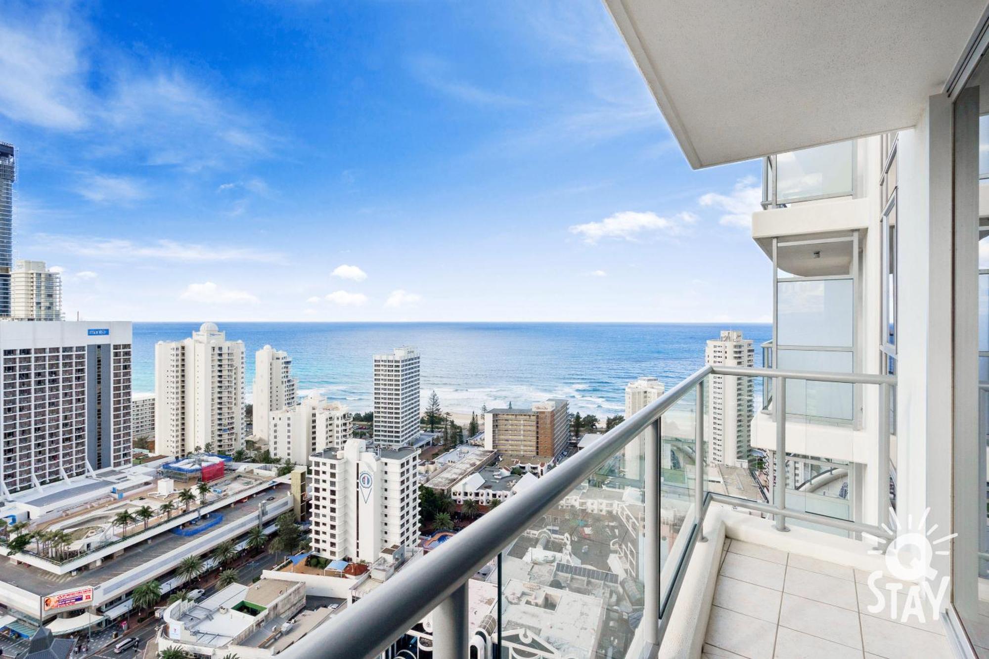 Chevron Renaissance Surfers Paradise Mid Week Madness Deal - Q Stay Голд-Кост Экстерьер фото