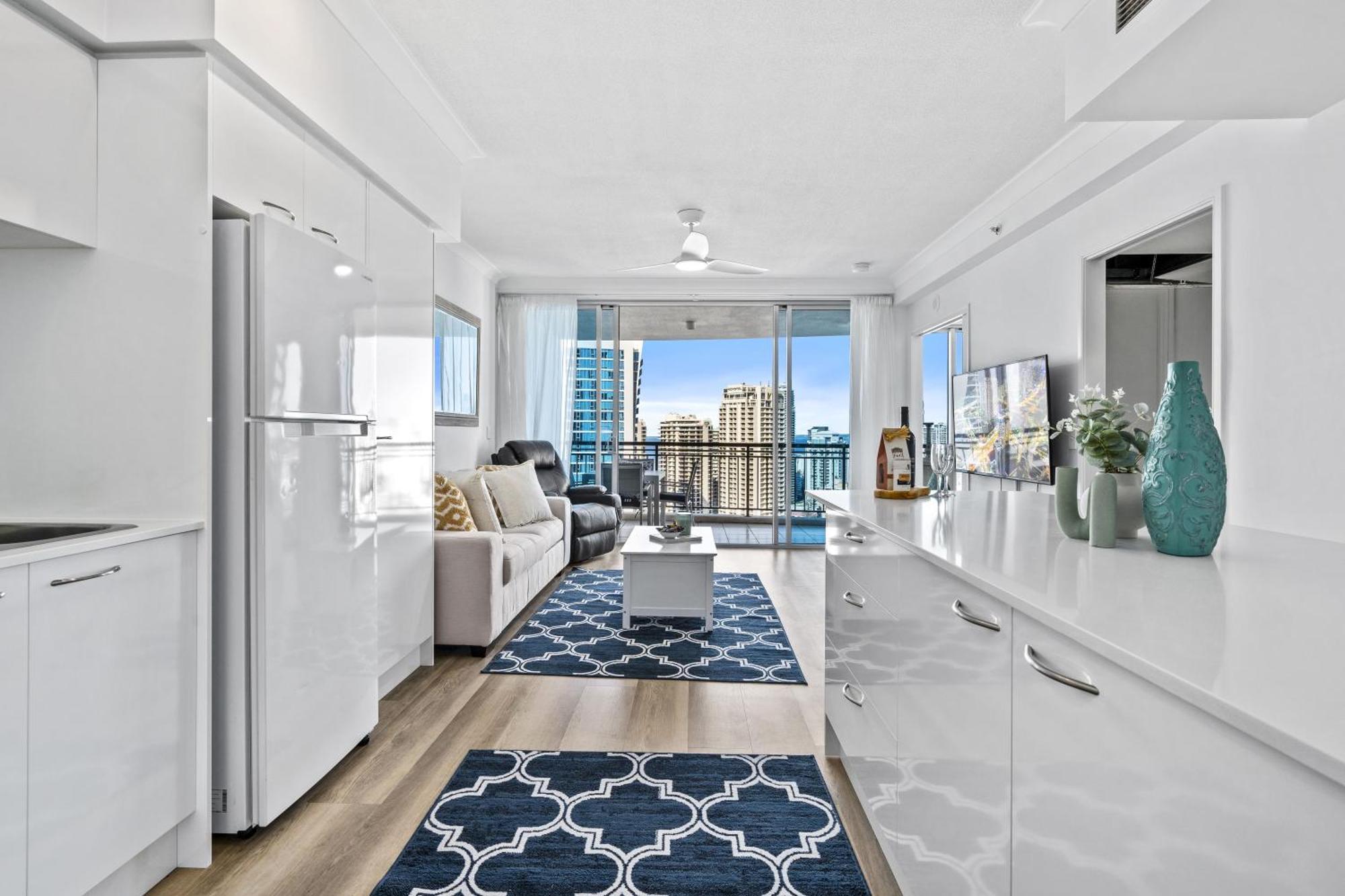 Chevron Renaissance Surfers Paradise Mid Week Madness Deal - Q Stay Голд-Кост Экстерьер фото